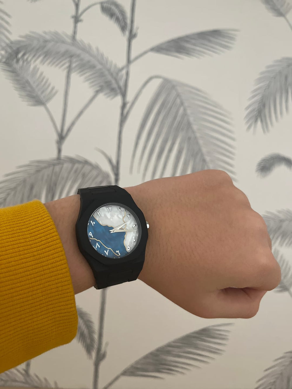 <h2>Trusted by <strong>50.000+ Classy Men all over the globe</strong></h2><p></p>